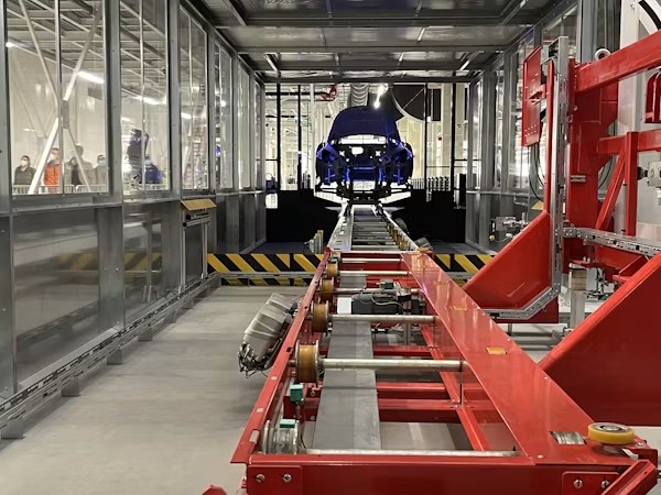 Frame straightening equipment used in collision damage repair